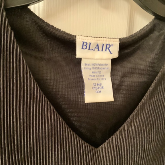 Dress - Picture 2 of 3